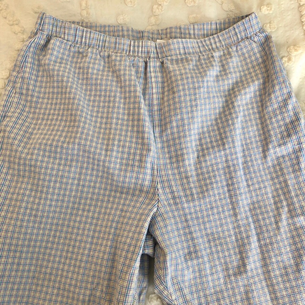 Check-Patterned Pants - Picture 3 of 4